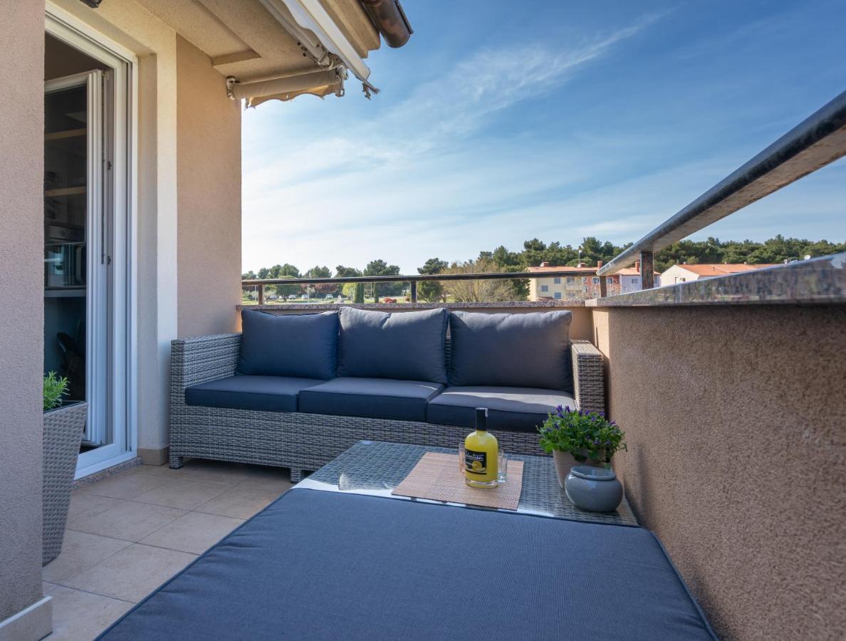 Apartmán Penthouse Gea Premantura Exteriér fotografie